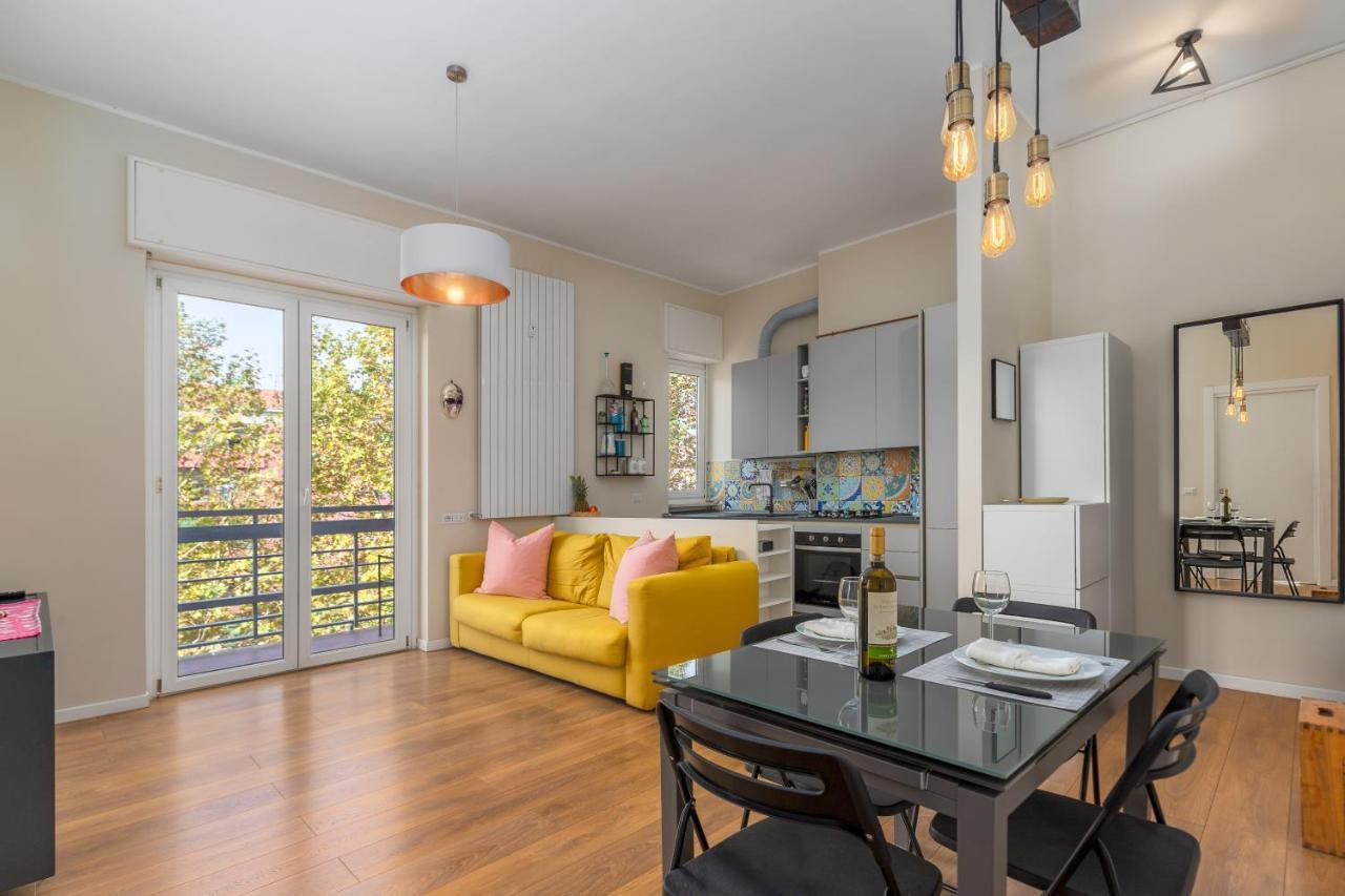Maiolica Apartment - Free Parking And Great Connection To Linate And Duomo Милан Экстерьер фото