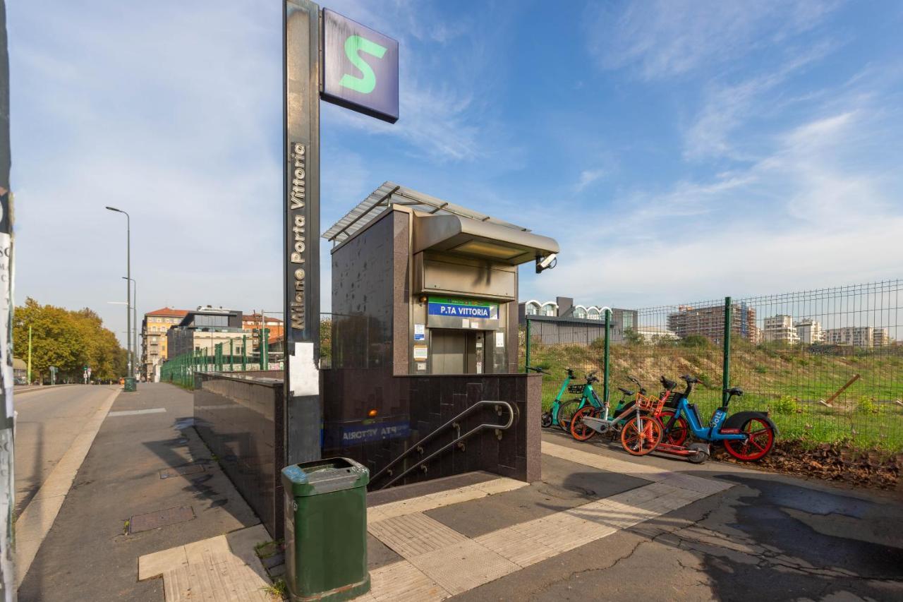 Maiolica Apartment - Free Parking And Great Connection To Linate And Duomo Милан Экстерьер фото